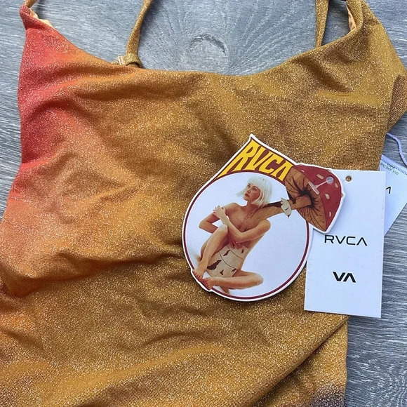 RVCA Trippy Dana Cheeky - Picture 8 of 13